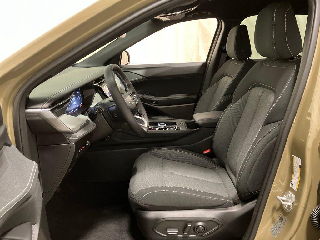 new 2026 Jeep Cherokee car, priced at $39,590