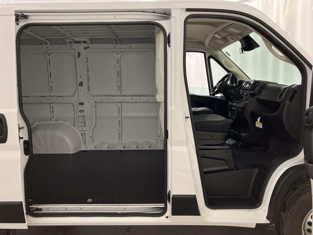 new 2025 Ram ProMaster 1500 car, priced at $42,310