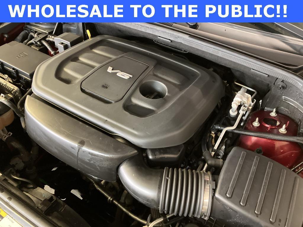 used 2016 Jeep Grand Cherokee car, priced at $7,400