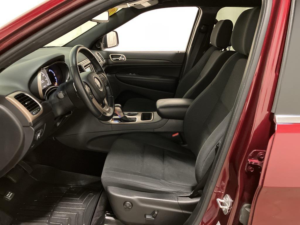used 2016 Jeep Grand Cherokee car, priced at $7,400