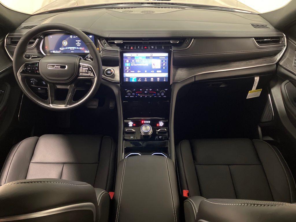 new 2025 Jeep Grand Cherokee L car, priced at $56,050