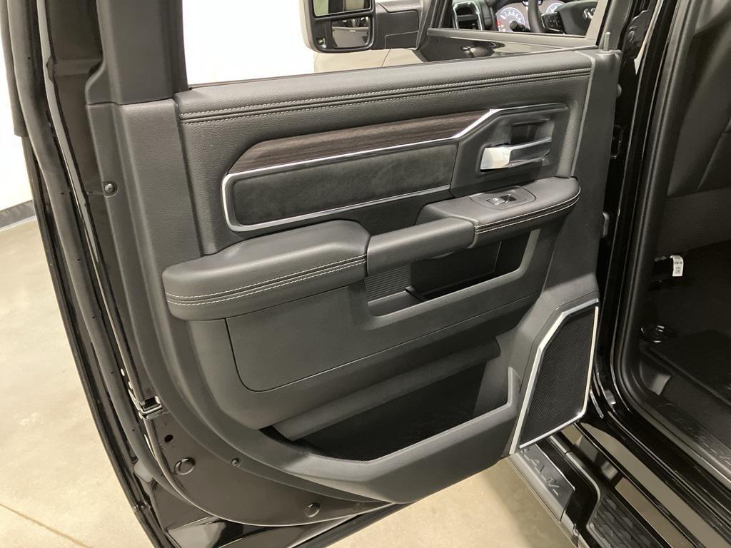 new 2025 Ram 2500 car, priced at $69,085