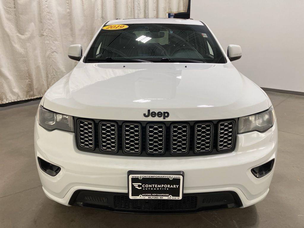 used 2019 Jeep Grand Cherokee car, priced at $17,207