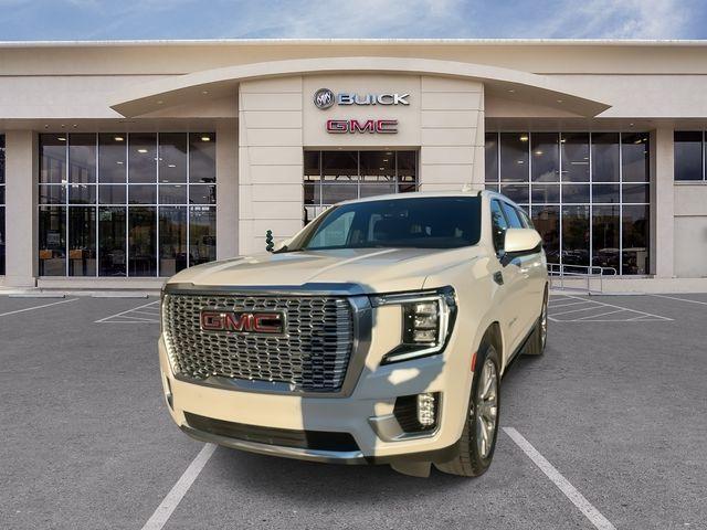 used 2022 GMC Yukon XL car, priced at $56,000