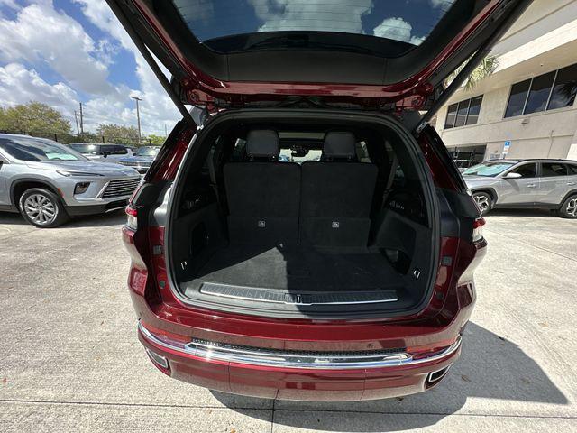 used 2022 Jeep Grand Cherokee L car, priced at $30,500