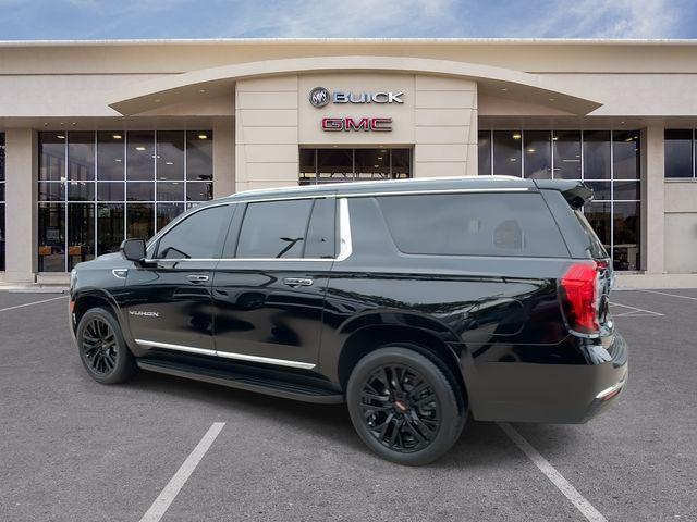 used 2023 GMC Yukon XL car, priced at $57,074