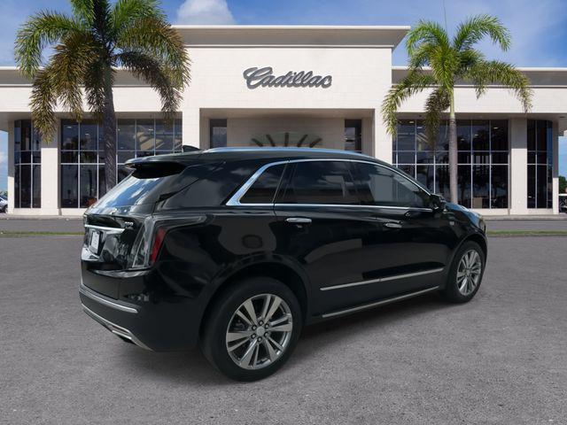 used 2024 Cadillac XT5 car, priced at $37,000