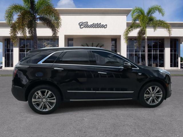 used 2024 Cadillac XT5 car, priced at $37,000