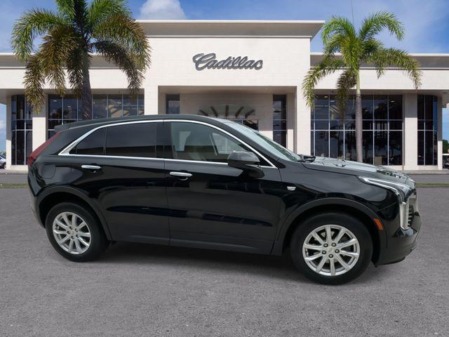 used 2022 Cadillac XT4 car, priced at $23,991