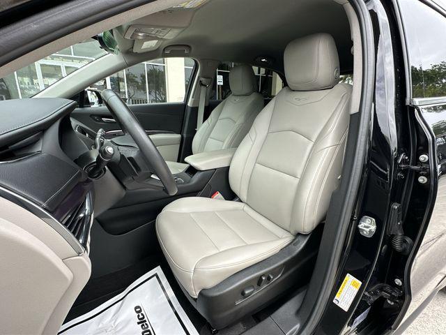 used 2022 Cadillac XT4 car, priced at $23,991