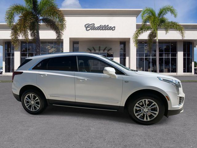 used 2023 Cadillac XT4 car, priced at $31,000