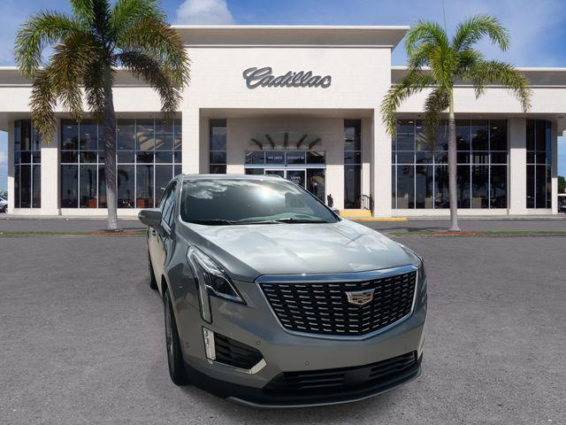 used 2023 Cadillac XT5 car, priced at $33,000