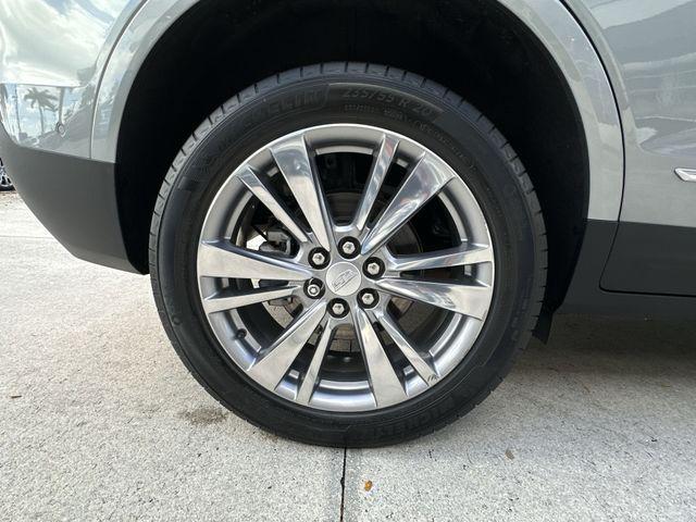 used 2023 Cadillac XT5 car, priced at $33,000
