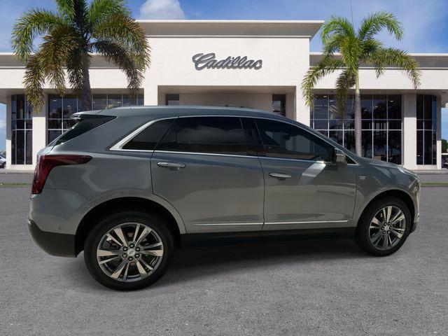 used 2023 Cadillac XT5 car, priced at $33,000