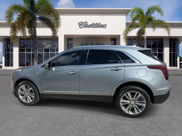 used 2023 Cadillac XT5 car, priced at $33,000