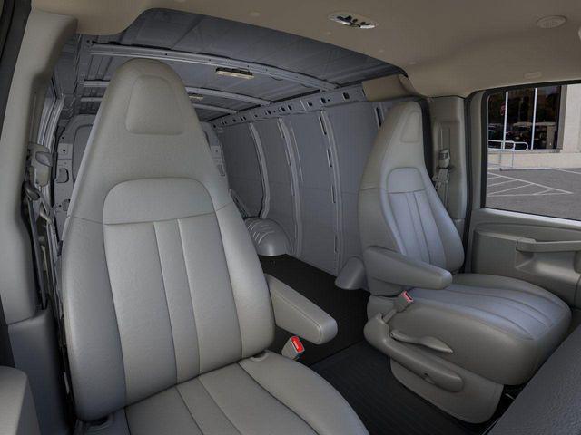 new 2025 GMC Savana 2500 car, priced at $39,425