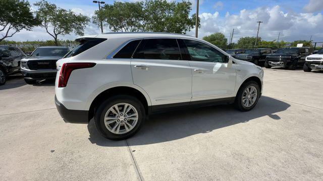 used 2023 Cadillac XT5 car, priced at $30,000