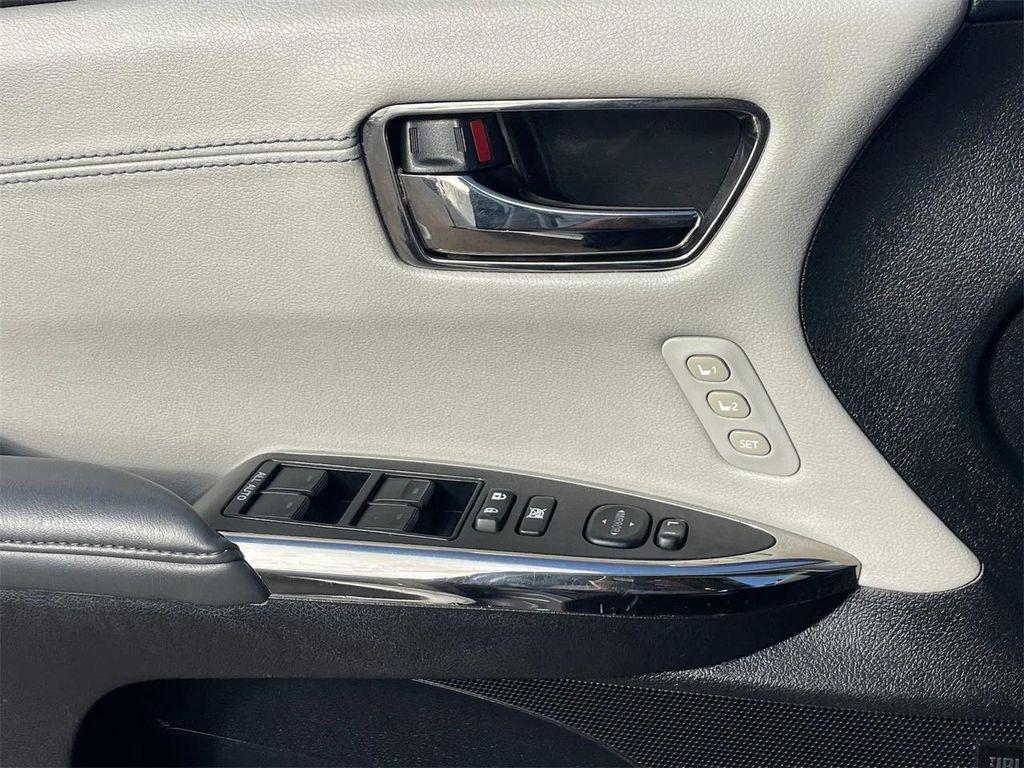 used 2015 Toyota Avalon Hybrid car, priced at $15,876