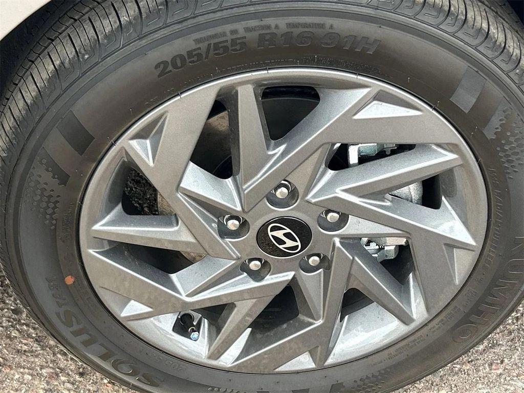 new 2026 Hyundai ELANTRA HEV car, priced at $25,866