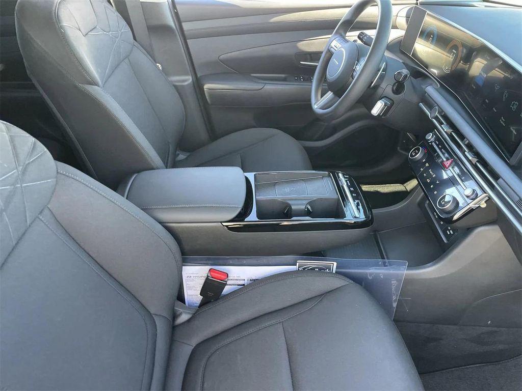 new 2025 Hyundai TUCSON Plug-In Hybrid car, priced at $37,030