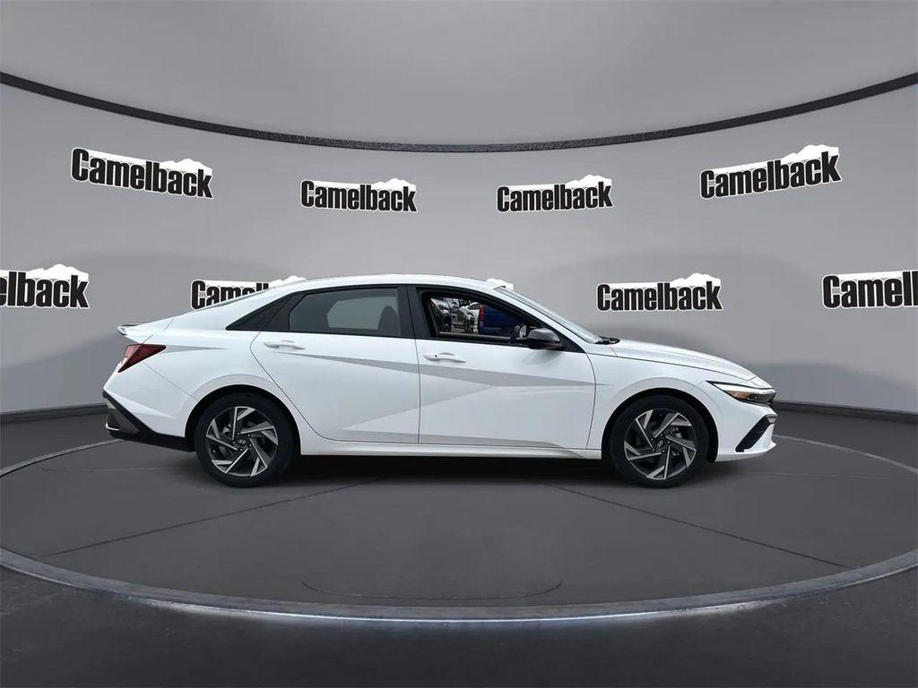 new 2025 Hyundai Elantra car, priced at $20,910