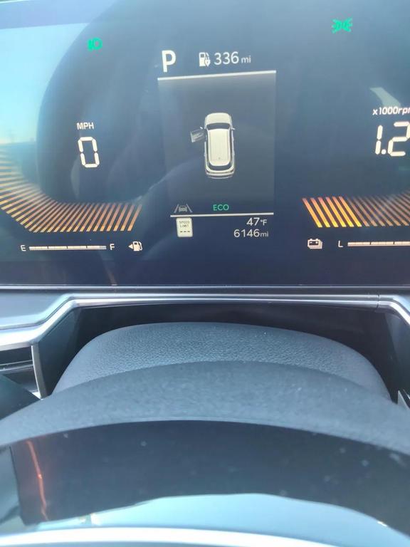 used 2025 Kia Sorento Plug-In Hybrid car, priced at $36,758