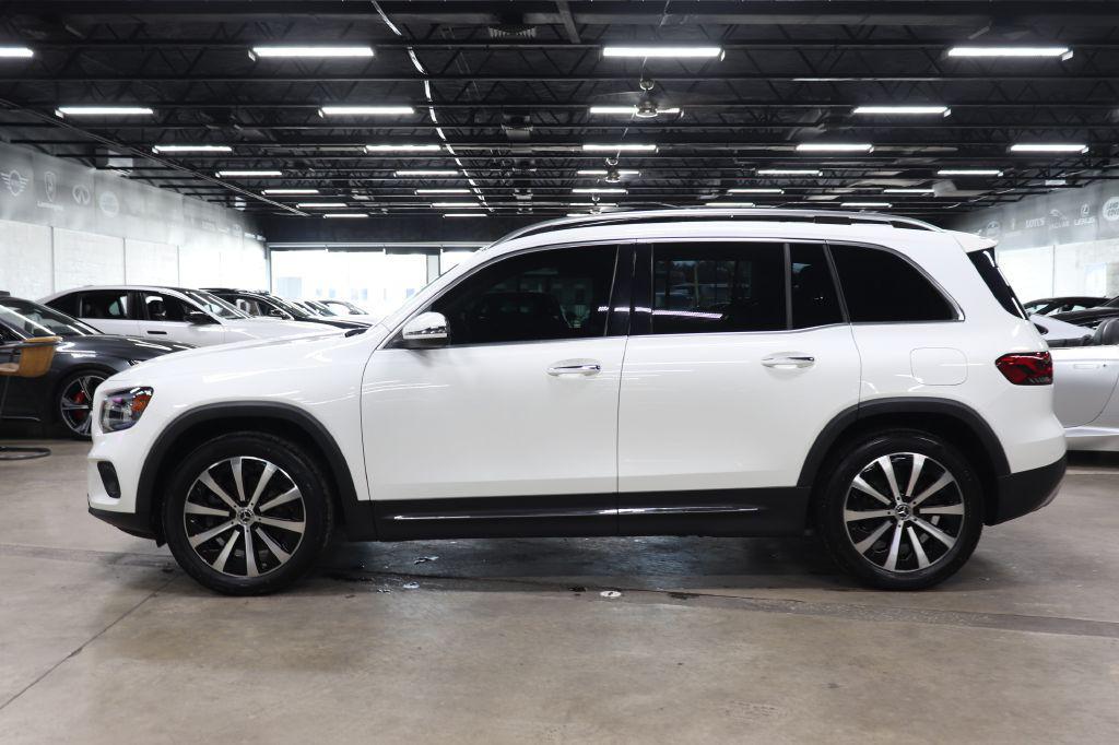 used 2022 Mercedes-Benz GLB 250 car, priced at $23,990