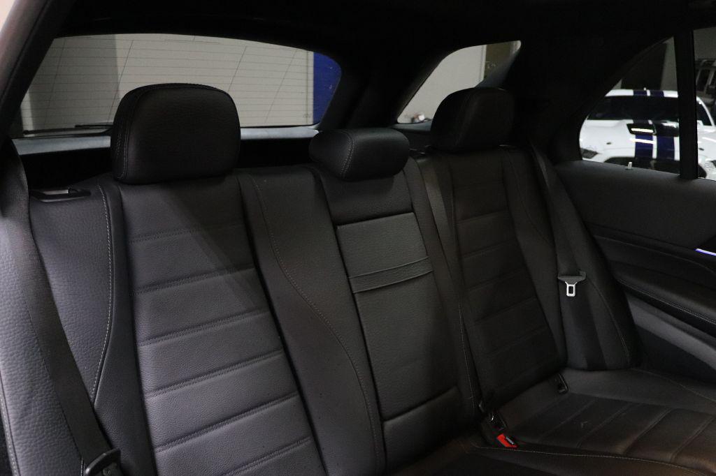 used 2022 Mercedes-Benz GLE 450 car, priced at $35,990