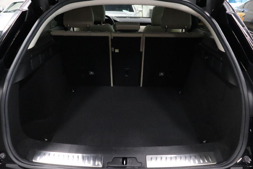 used 2020 Land Rover Range Rover Velar car, priced at $21,990