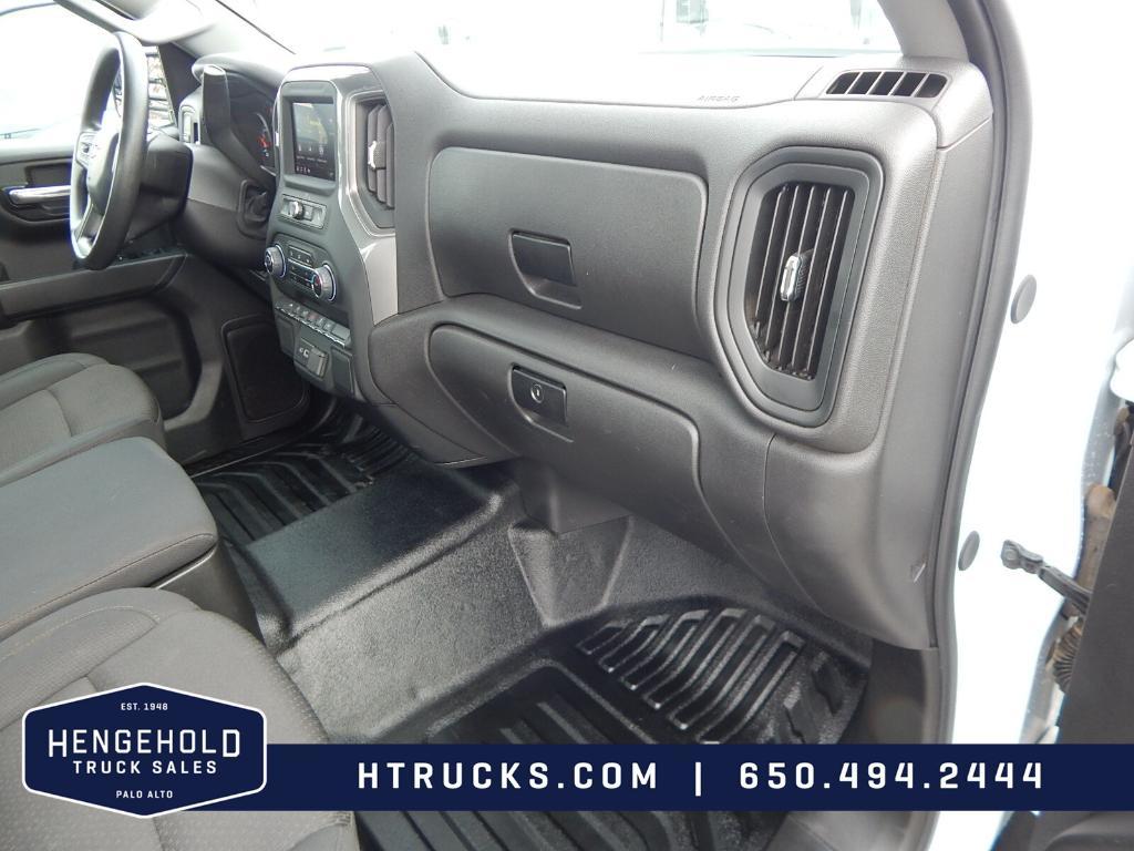 used 2024 Chevrolet Silverado 1500 car, priced at $32,995
