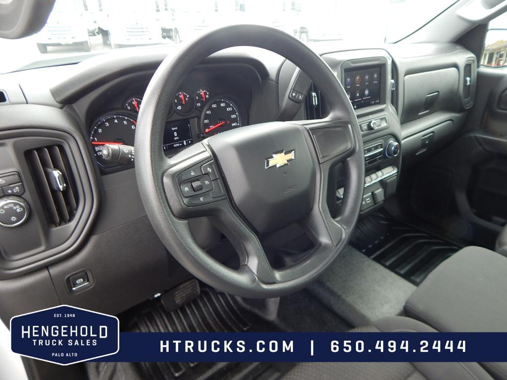 used 2024 Chevrolet Silverado 1500 car, priced at $32,995