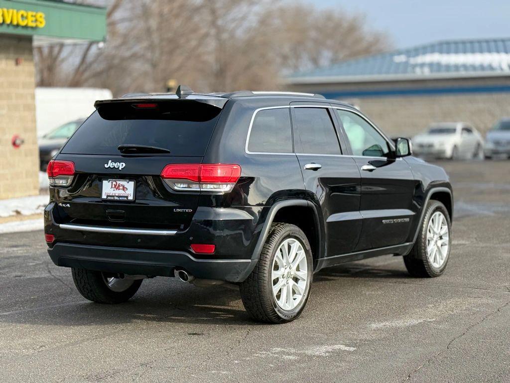 used 2017 Jeep Grand Cherokee car, priced at $16,497