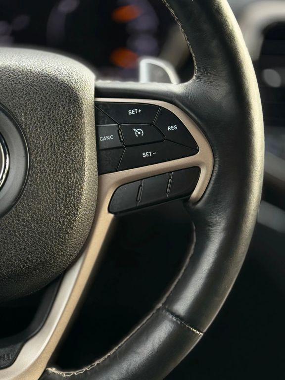 used 2017 Jeep Grand Cherokee car, priced at $16,497