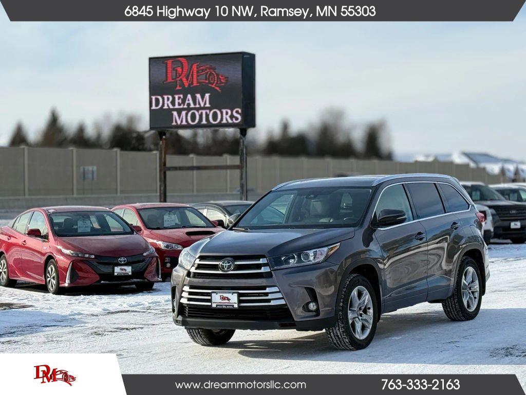 used 2018 Toyota Highlander car, priced at $21,497