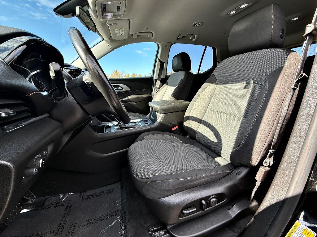 used 2020 Chevrolet Traverse car, priced at $18,997