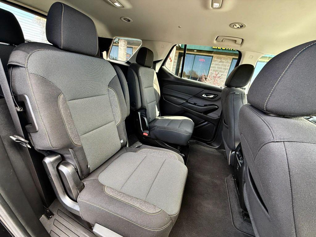 used 2020 Chevrolet Traverse car, priced at $18,997