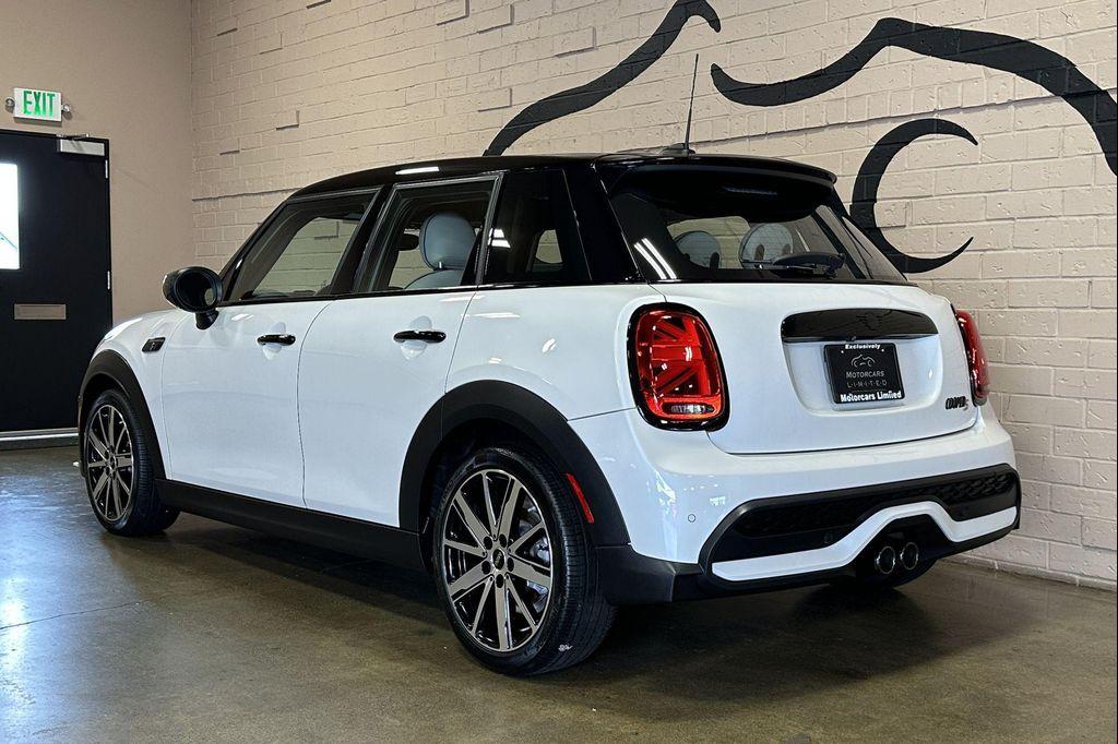 used 2024 MINI Hardtop car, priced at $29,950