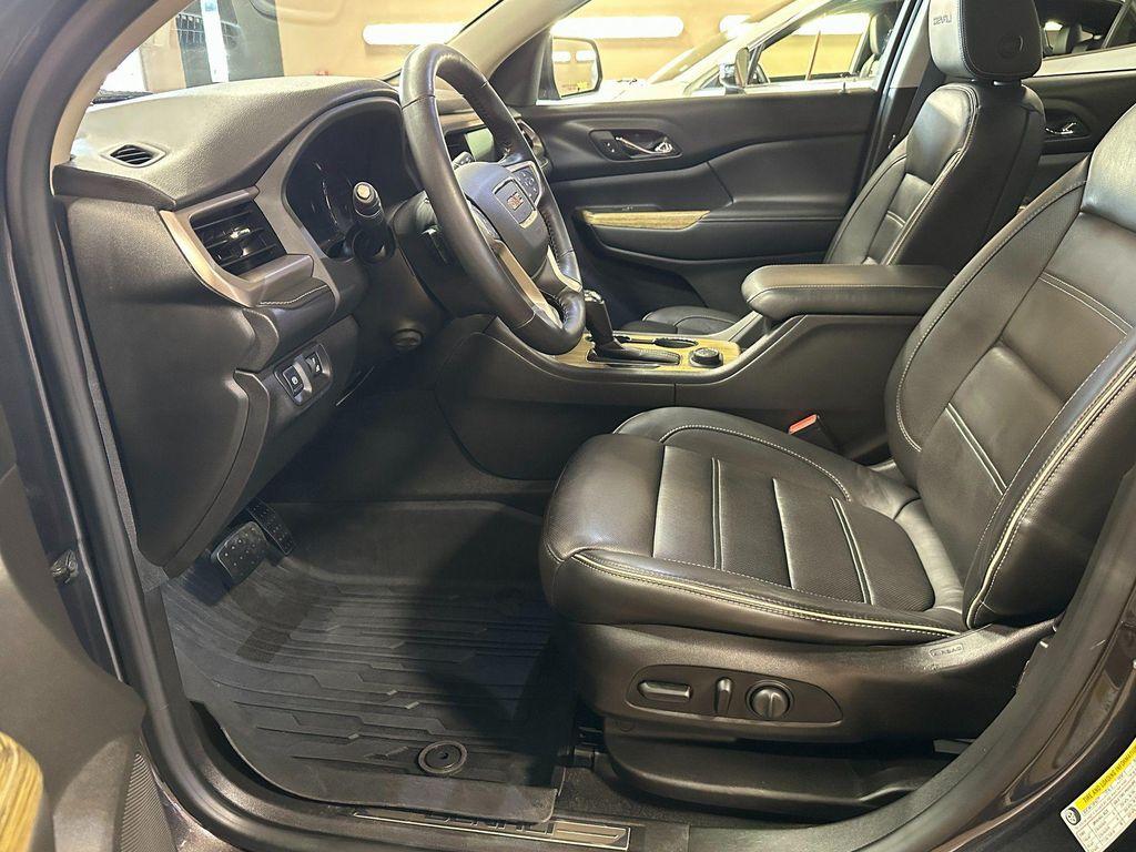 used 2017 GMC Acadia car, priced at $23,817