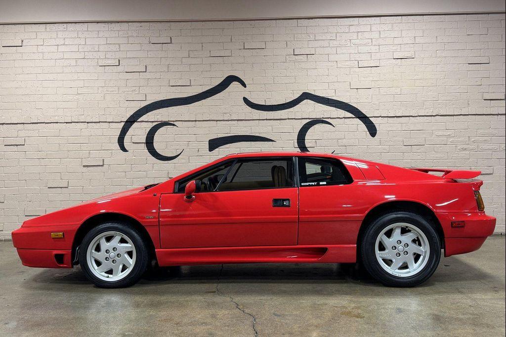 used 1990 Lotus Esprit car, priced at $69,988