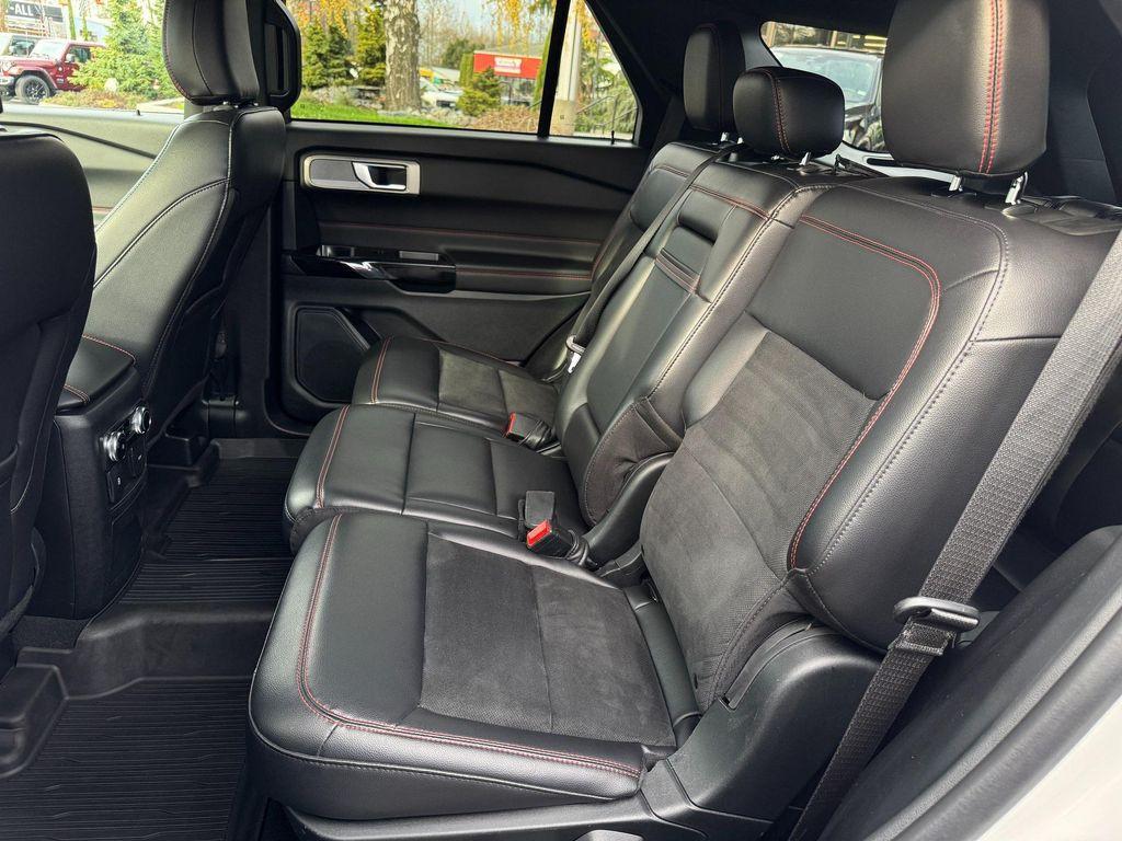 used 2024 Ford Explorer car, priced at $37,950