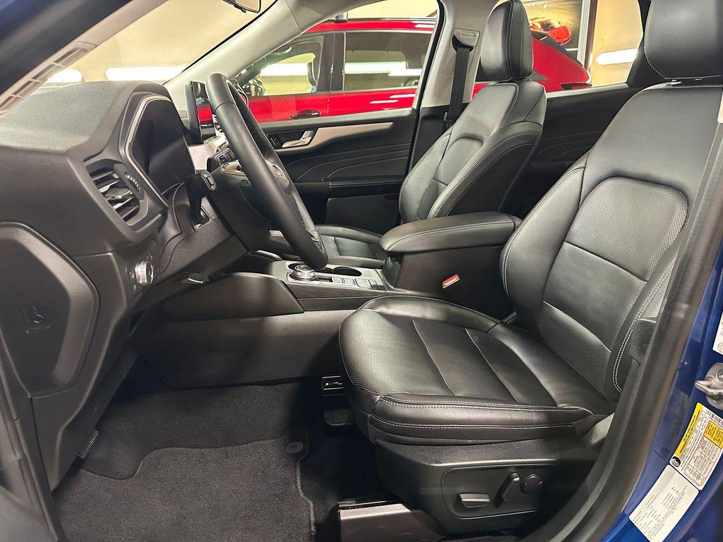 used 2022 Ford Escape car, priced at $24,234
