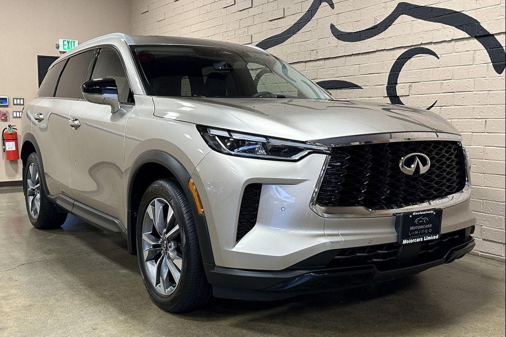 used 2025 INFINITI QX60 car, priced at $39,950