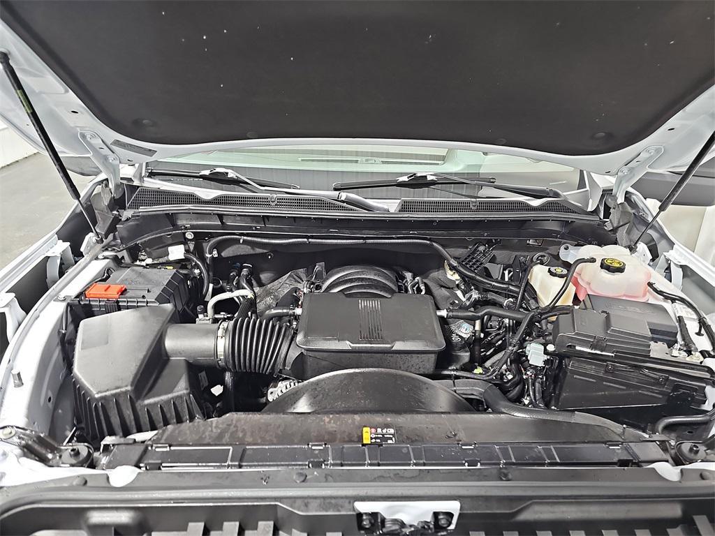 2024 White Frost Tricoat GMC Sierra 3500