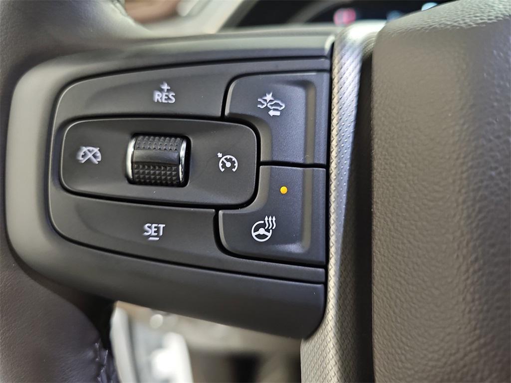 2024 White Frost Tricoat GMC Sierra 3500