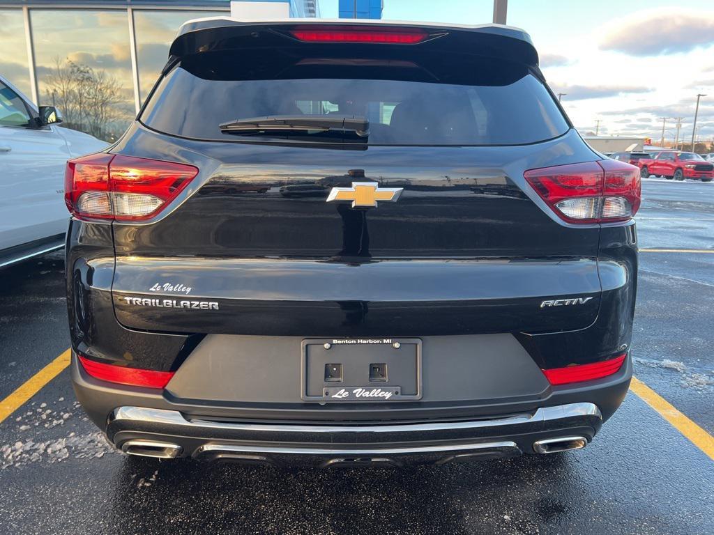 new 2026 Chevrolet TrailBlazer car, priced at $26,450
