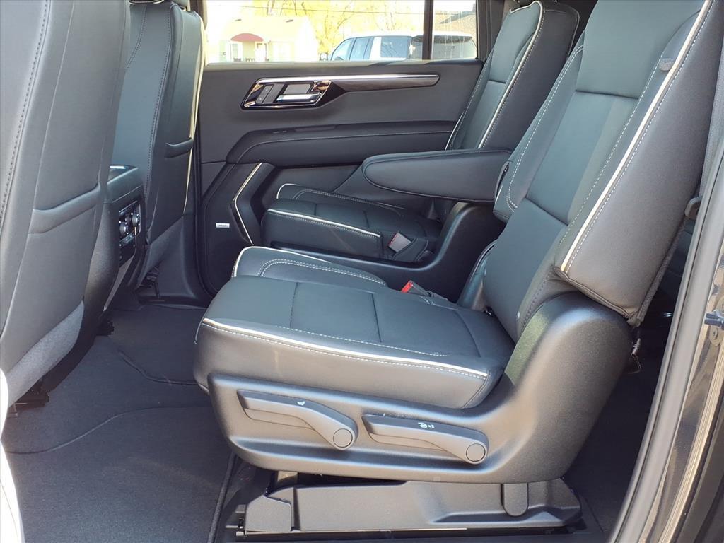 new 2026 Chevrolet Suburban car, priced at $86,930