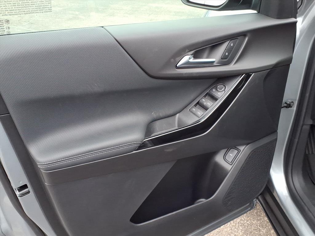 new 2026 Chevrolet Equinox car, priced at $36,115