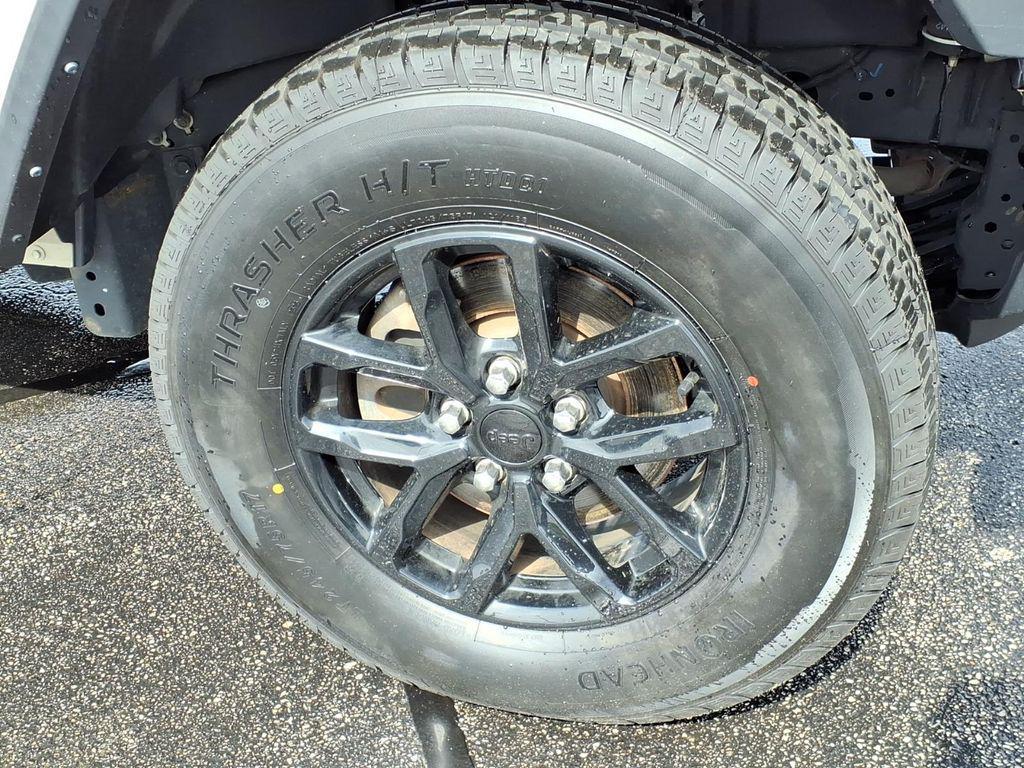 used 2022 Jeep Gladiator car, priced at $30,998