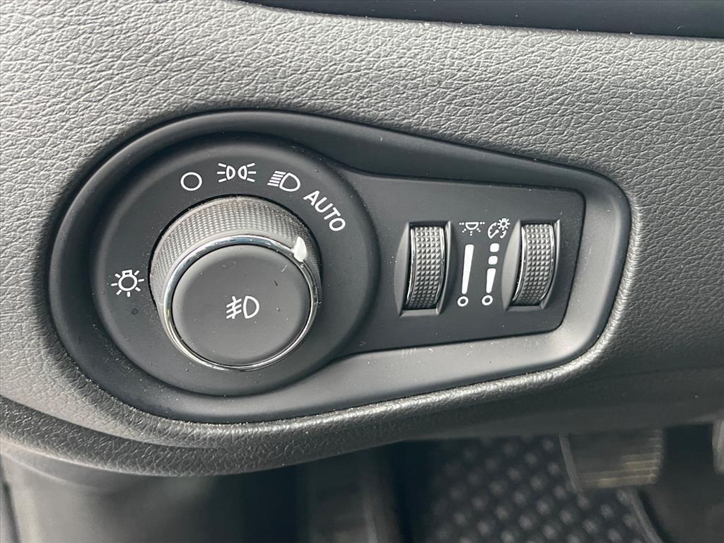 used 2023 Jeep Renegade car, priced at $20,998