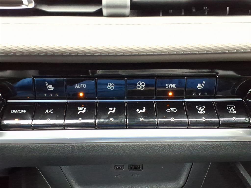 new 2026 Chevrolet Equinox car, priced at $36,085